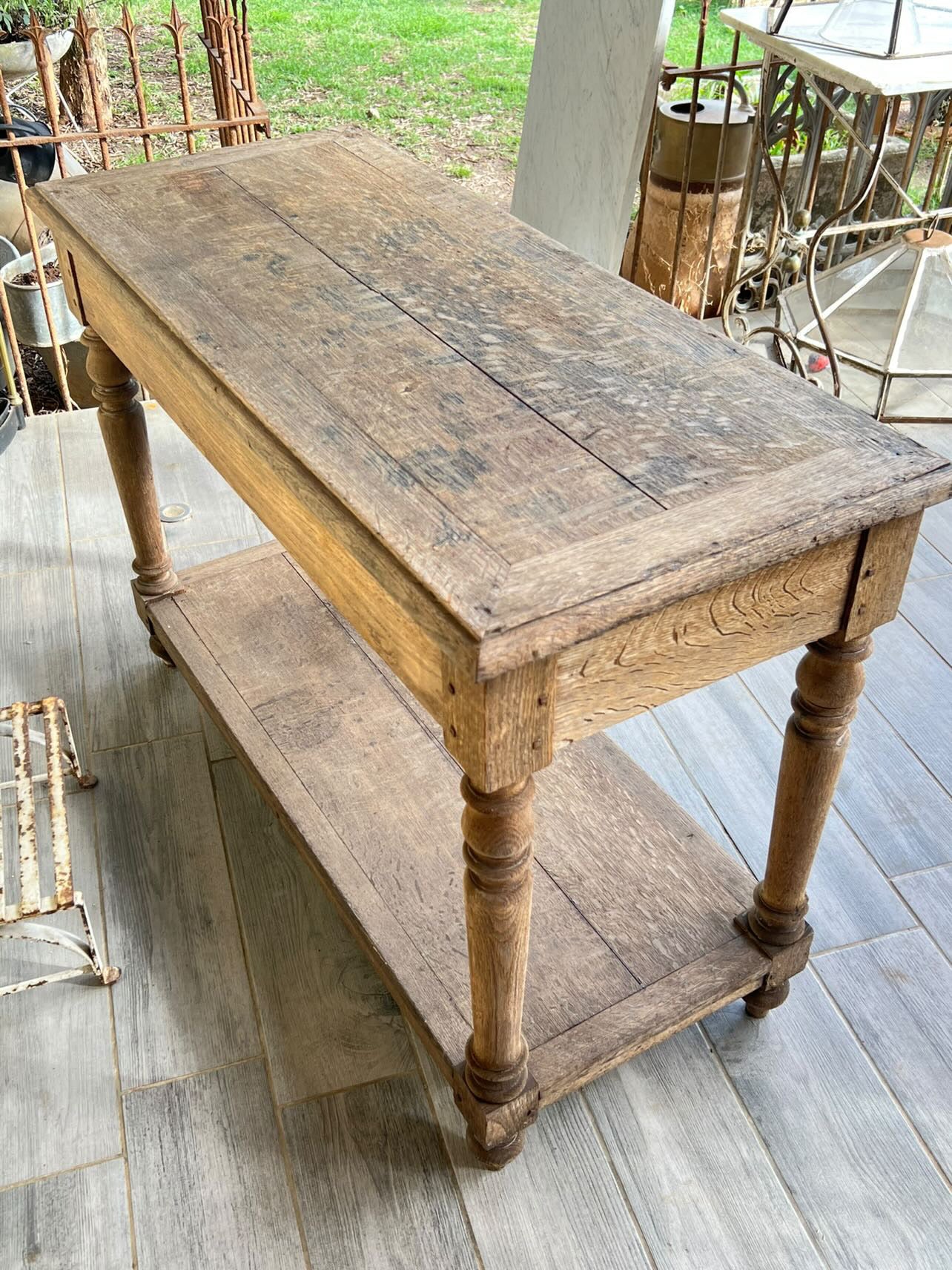 Petite Oak Draper's Table