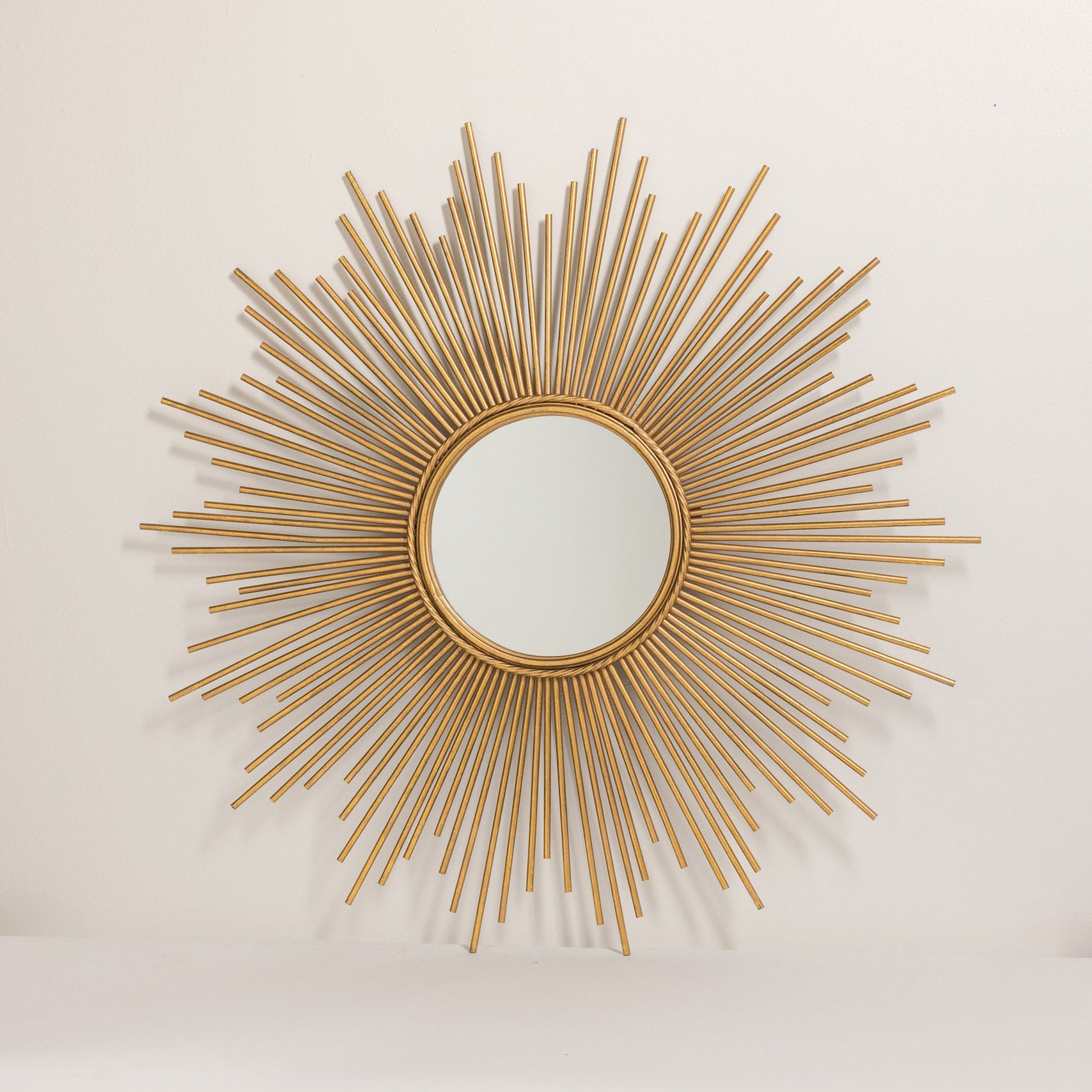 Round Mirror