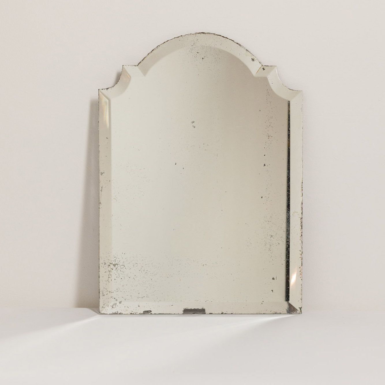 Style Mercury Mirror