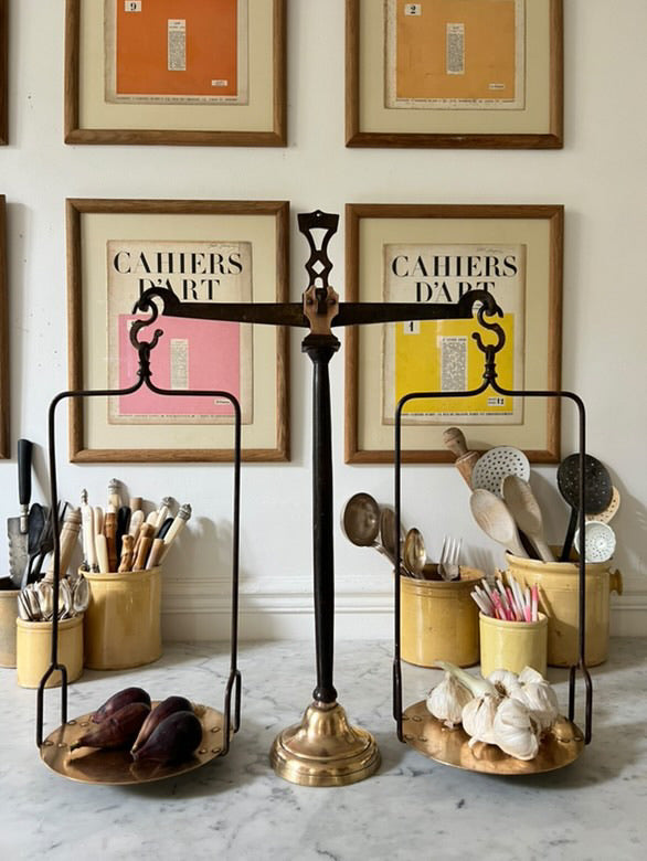 French Mid 1800s Pharmacy Balance/Scale