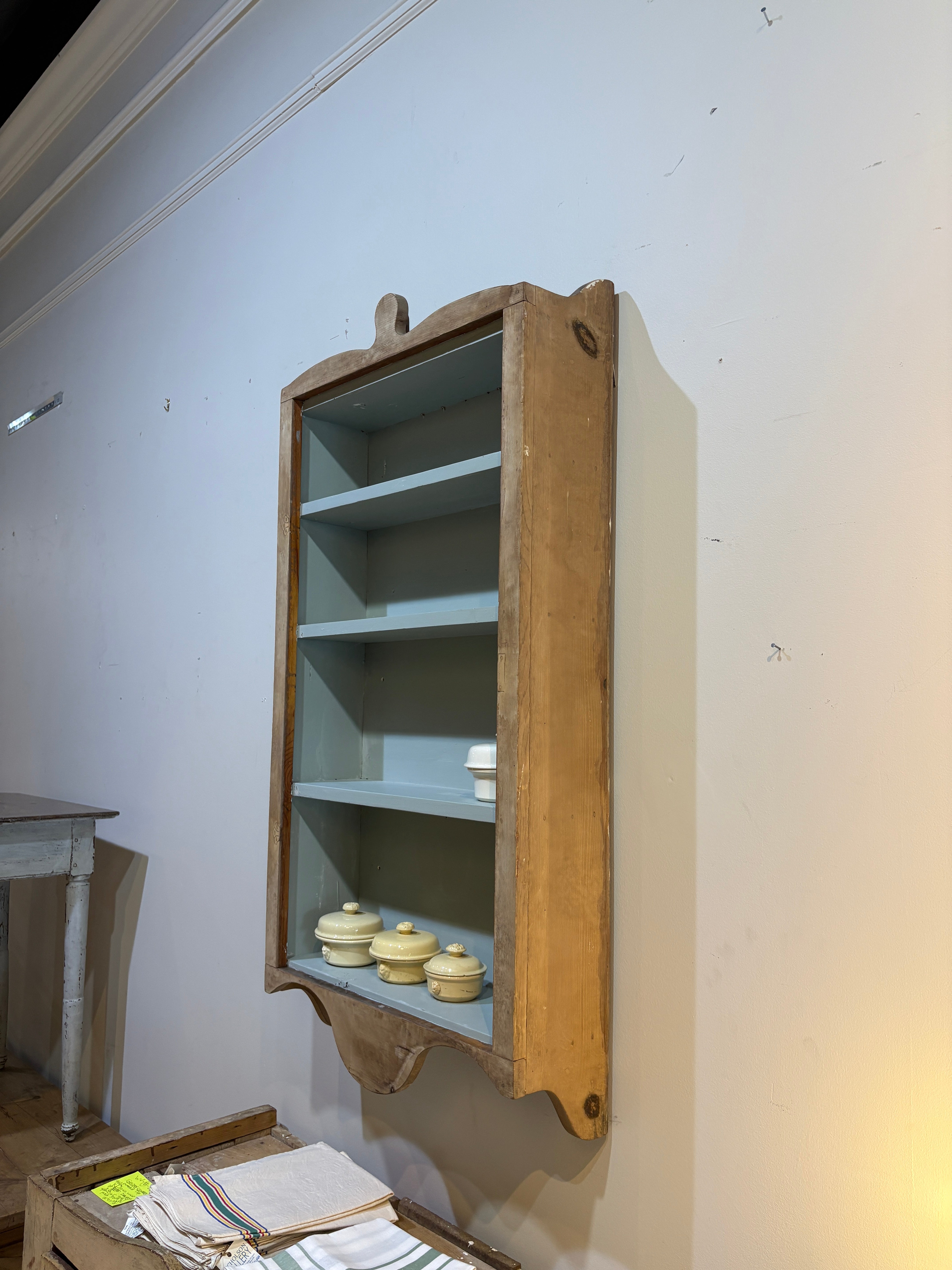 Hanging Cupboard