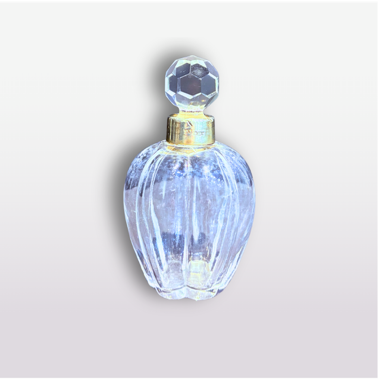 Ribbed glass scent bottle with sterling silver collar and faceted stopper
