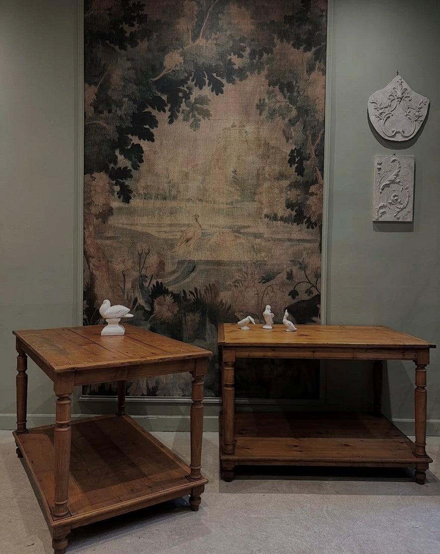 Matching Small Draper's Table