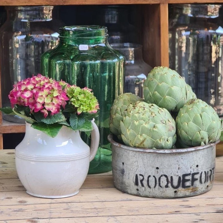 Roquefort Making Tins