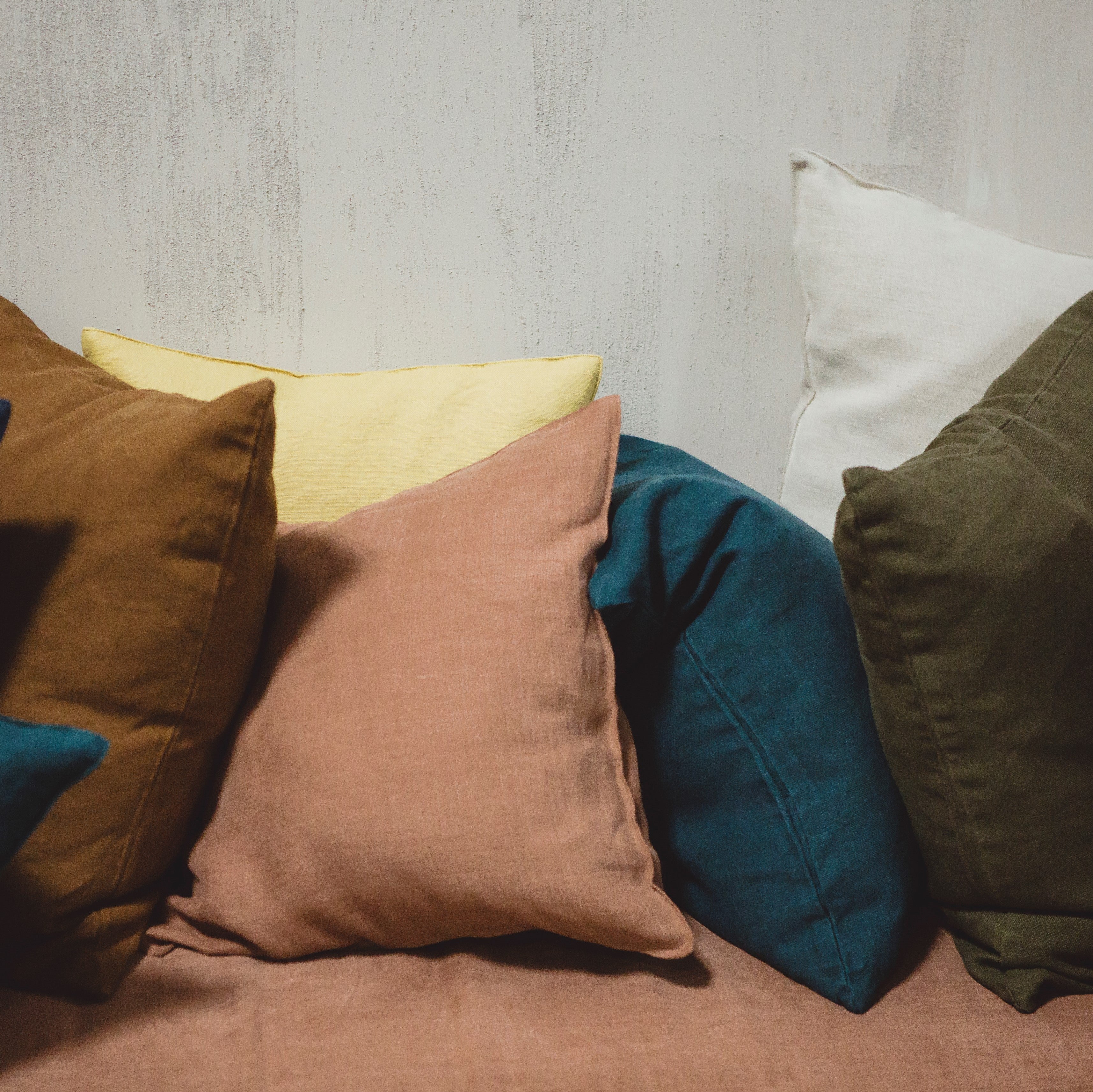 Libeco Hudson Linen Throw Pillow