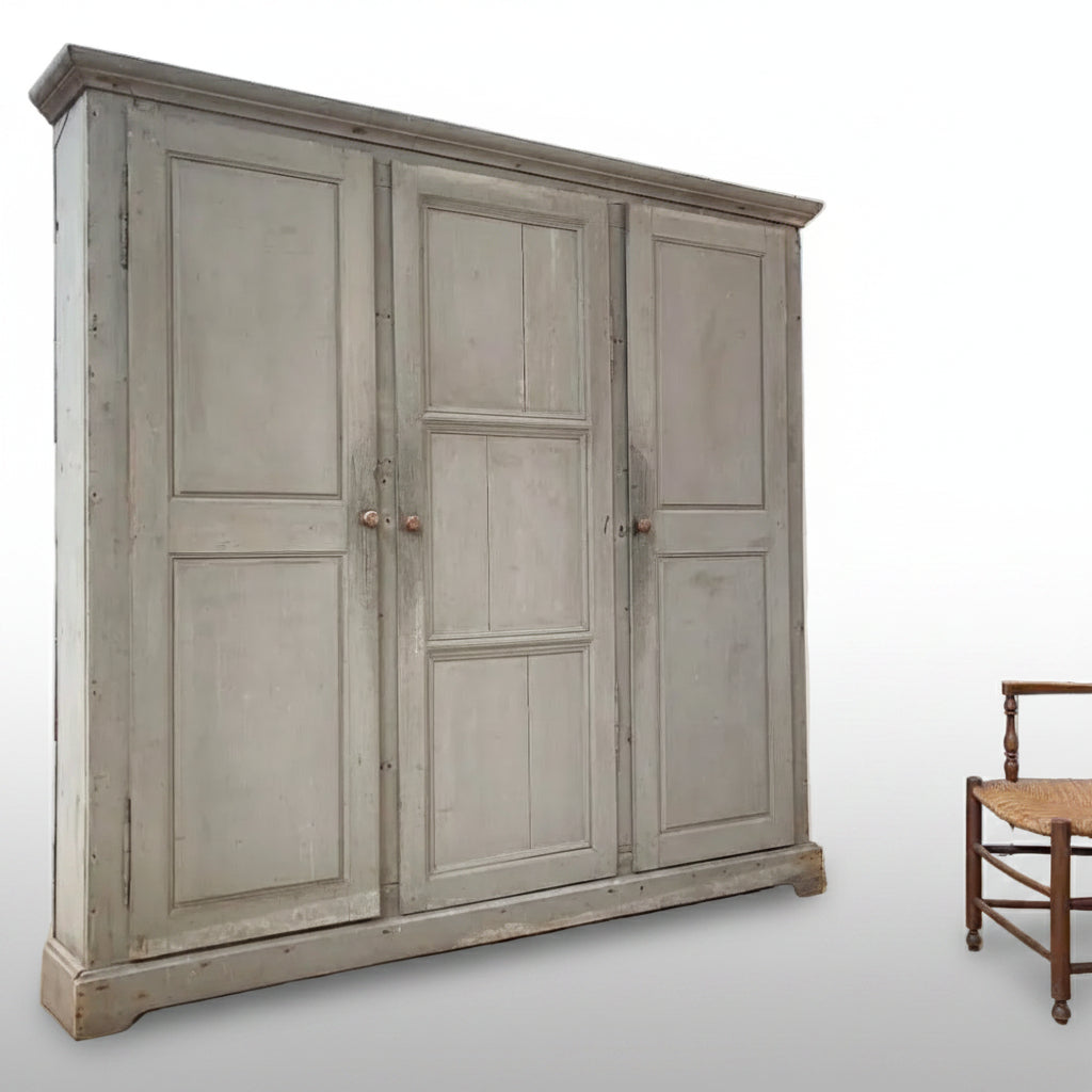 Pale Grey 3 Door French Locker