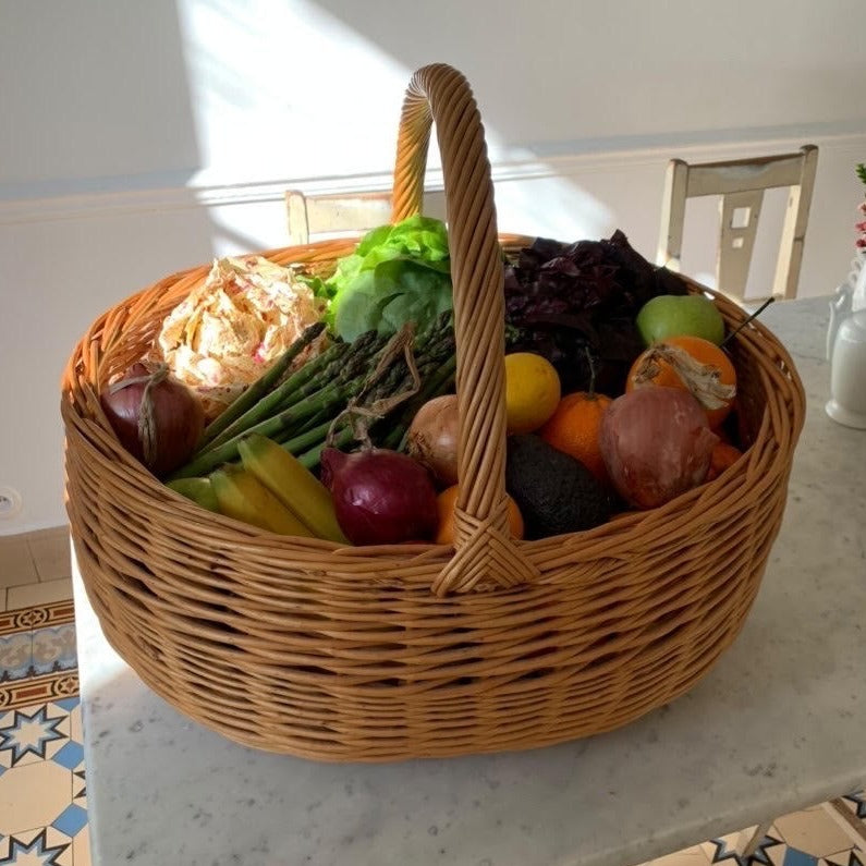 1930 Basket with Handle