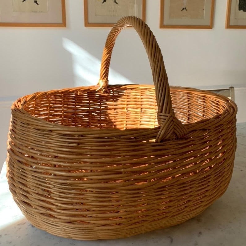 1930 Basket with Handle