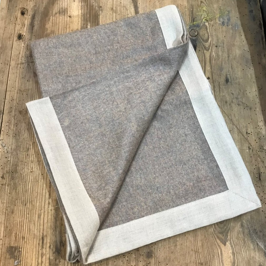 Defleure Alpaca Throw Linen Binding