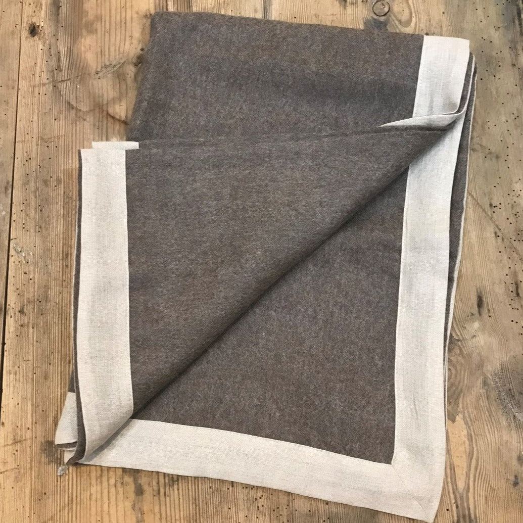 Defleure Alpaca Throw Linen Binding