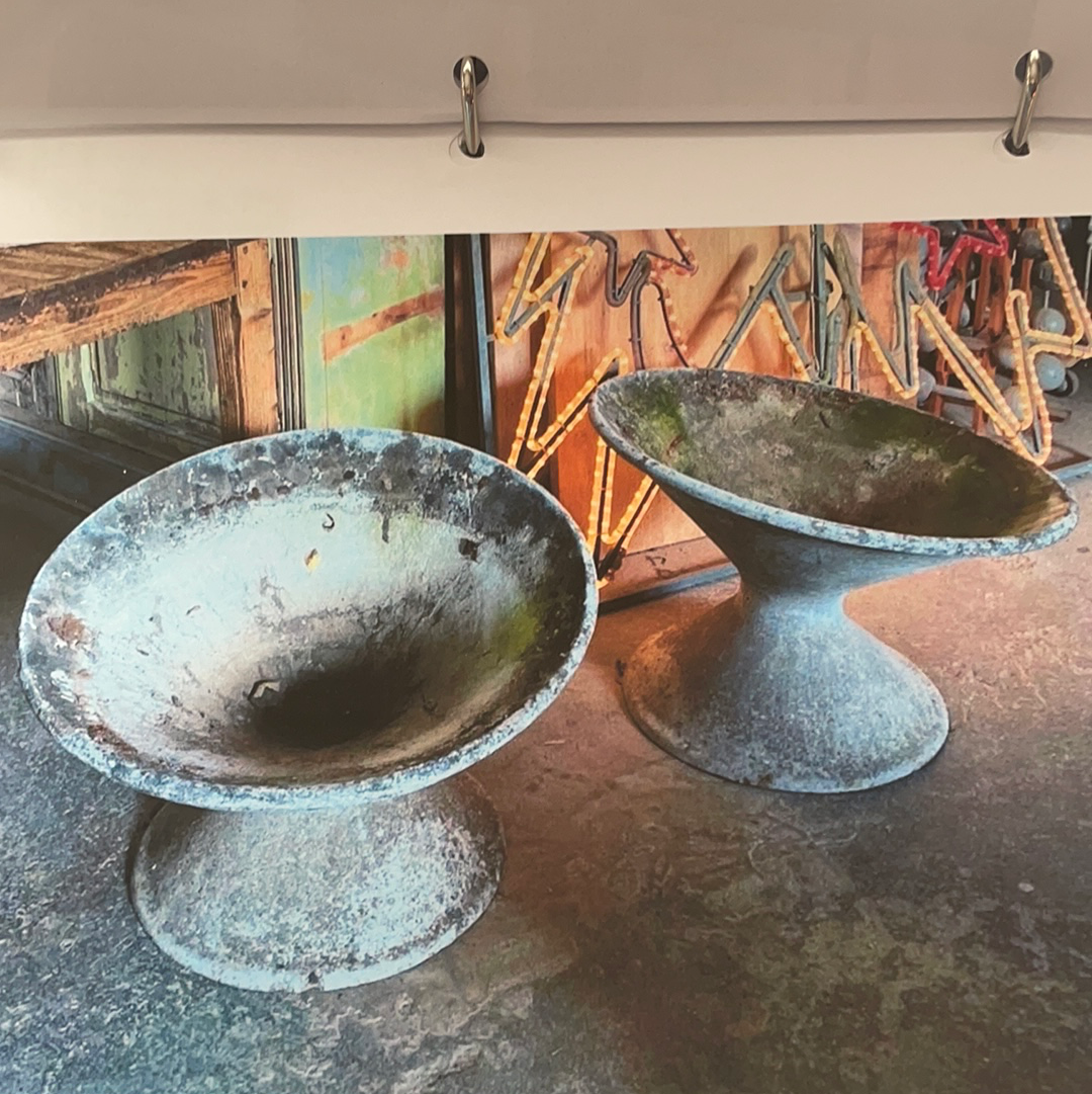 Willy Guhl "Vasque" Cement Planter