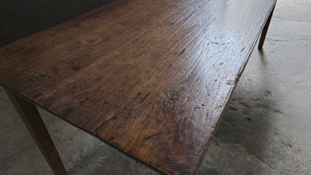 French 1880 Chestnut Dining Table