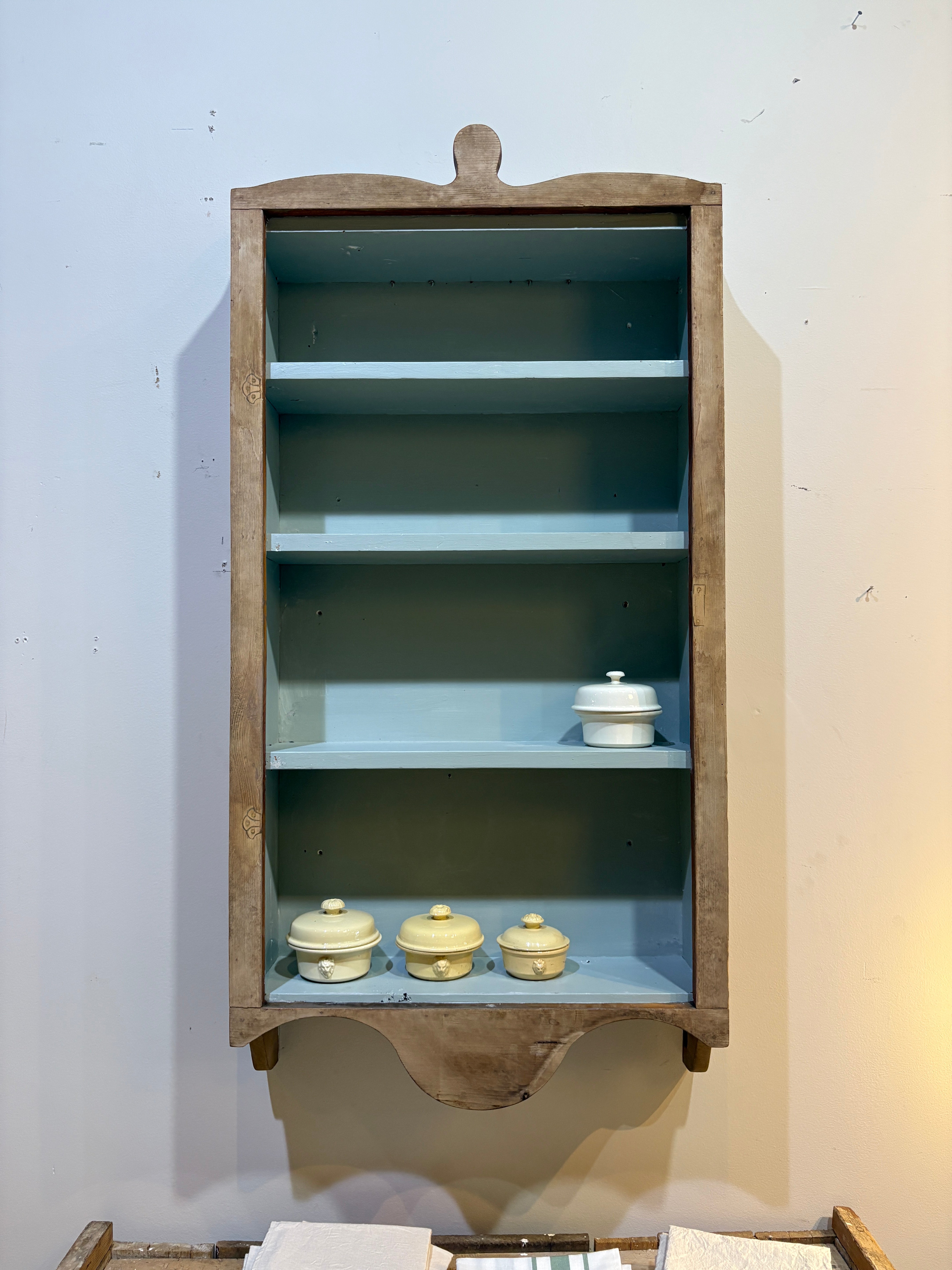 Hanging Cupboard