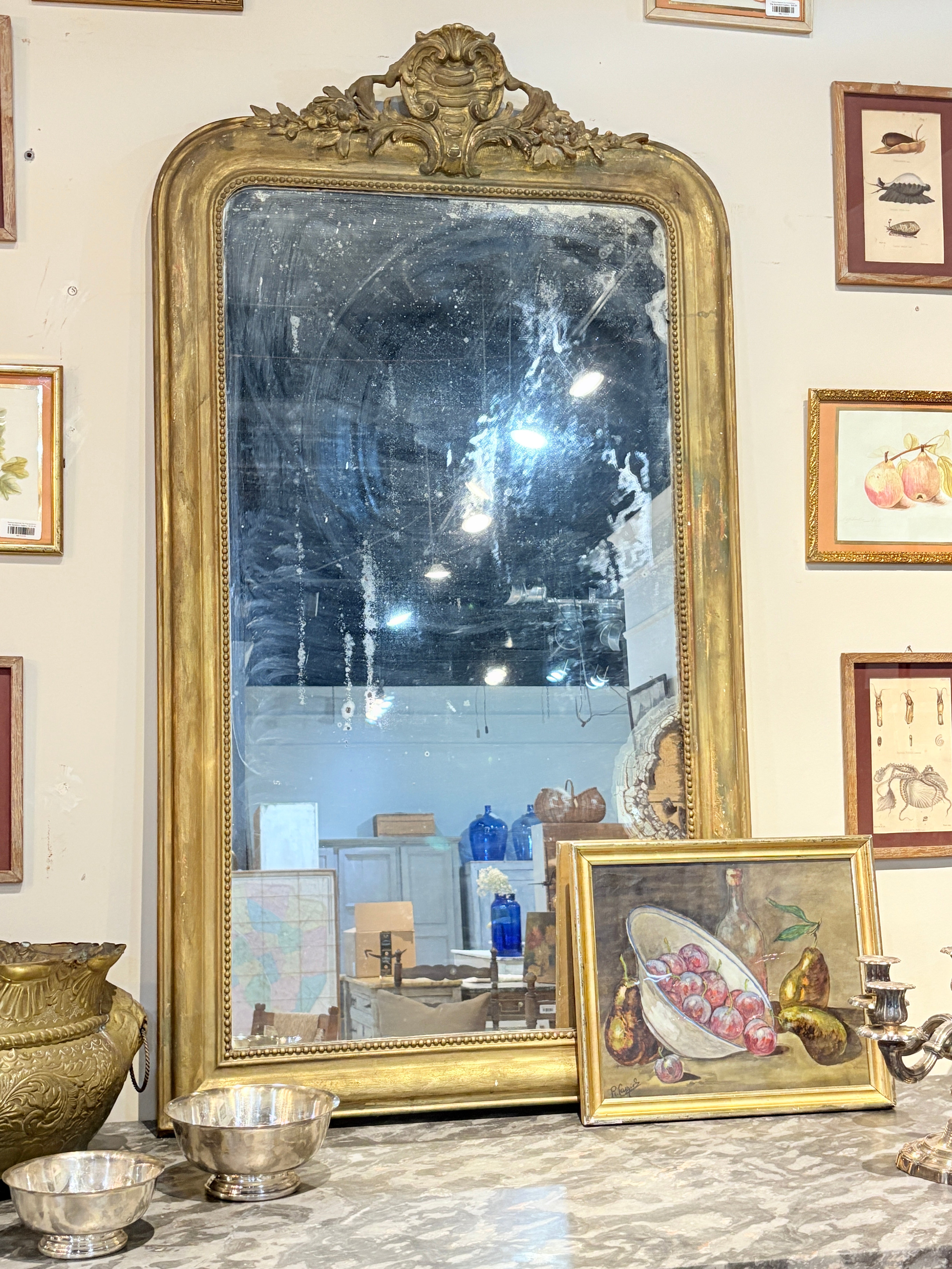 Giltwood Mirror with Crest