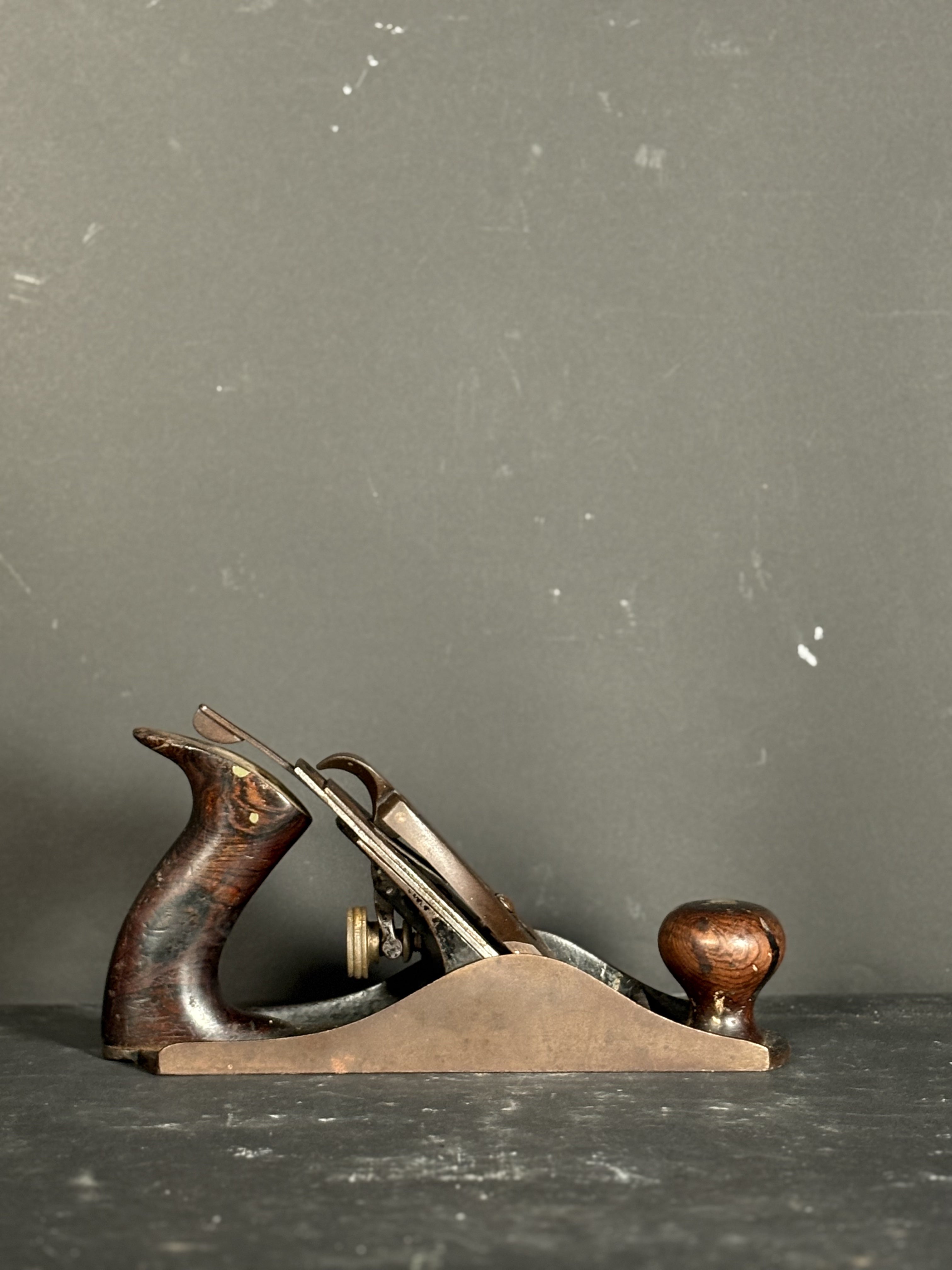 Antique Stanley No. 4 Plane, Rosewood Handle