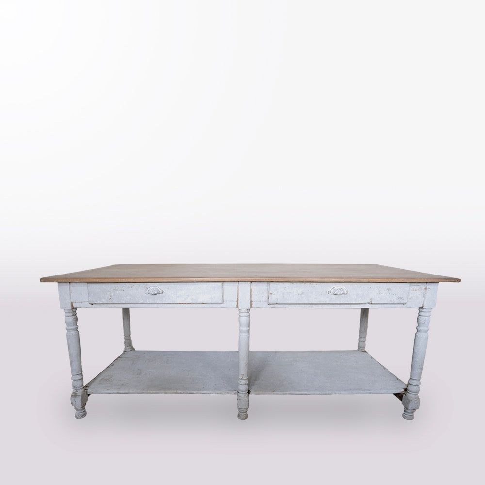 Pine Draper's Table