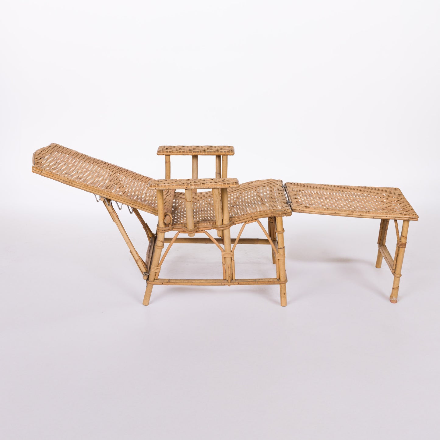 Rattan Chaise