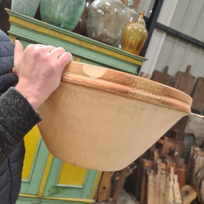 XL Vintage French Tian with White Interior