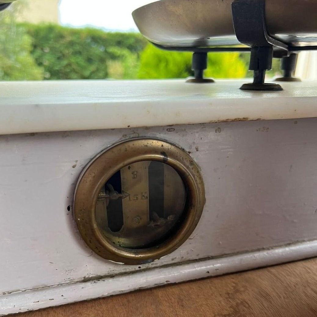 White Painted Scale