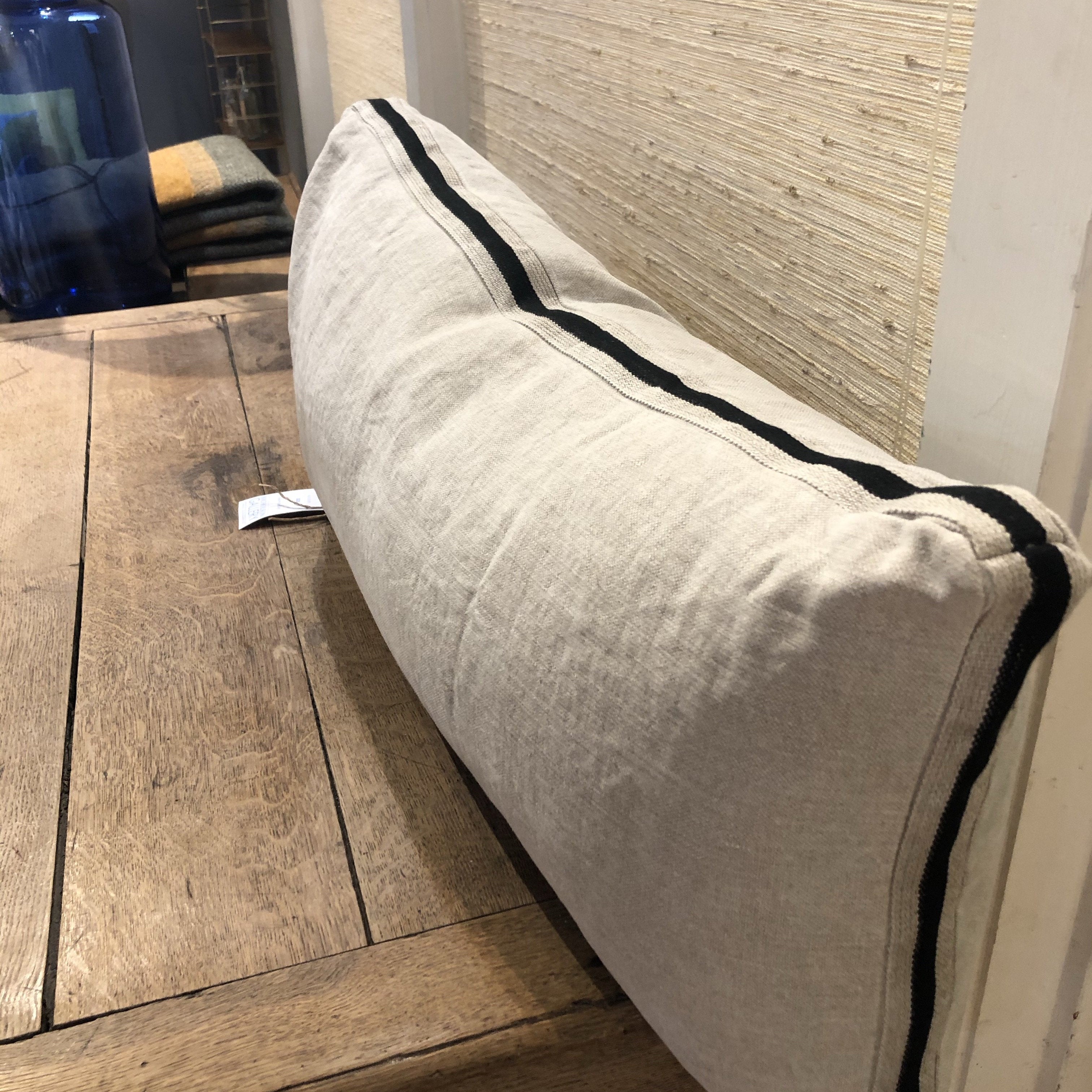 James Pillow by Libeco