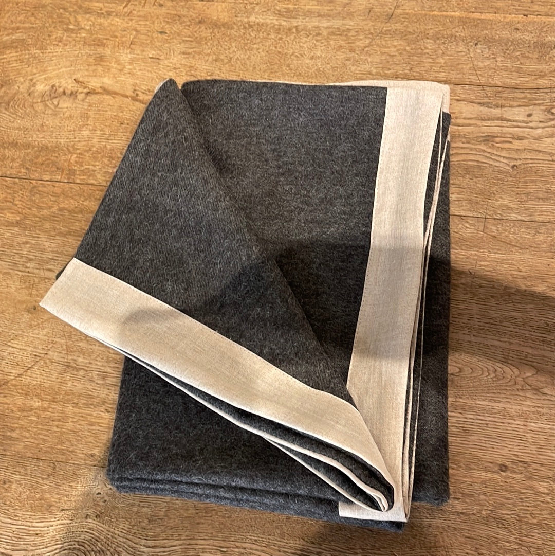 Alpaca Throw Linen Binding (Small)