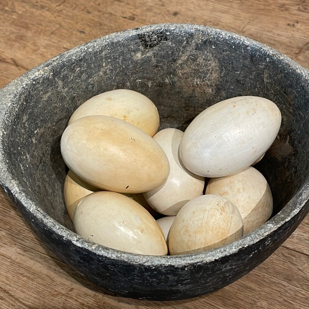 Plaster- Coated Wooden Decorative Eggs